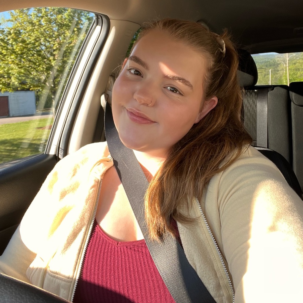 Meet your Posher, Amber